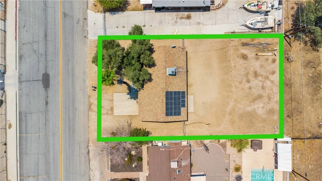 10934 Hess Boulevard, Morongo Valley, California 92256 home-pic-36