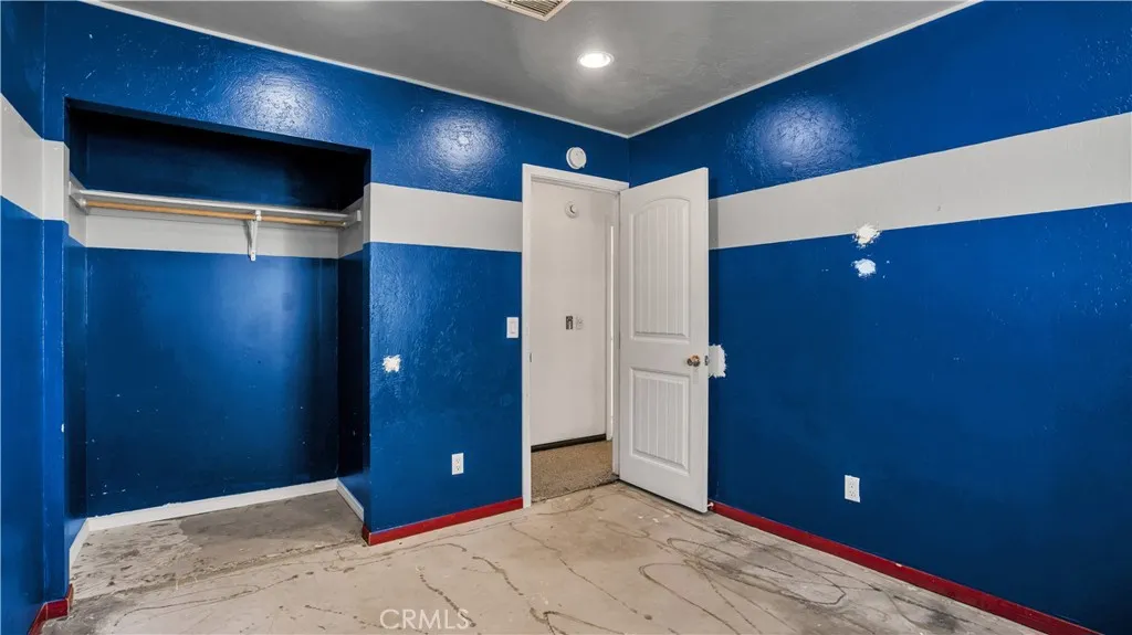 10934 Hess Boulevard, Morongo Valley, California 92256 home-pic-11
