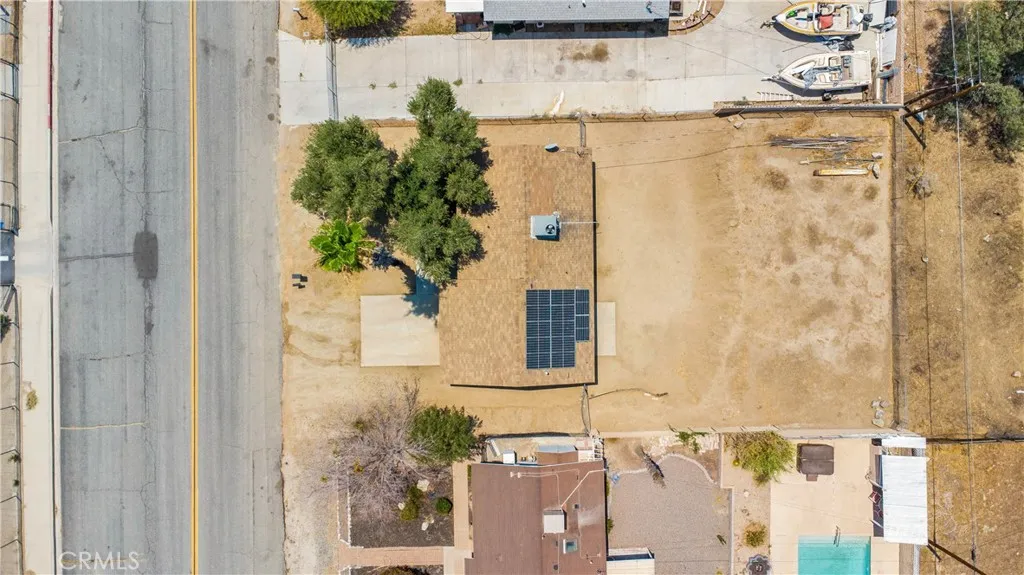 10934 Hess Boulevard, Morongo Valley, California 92256 home-pic-29