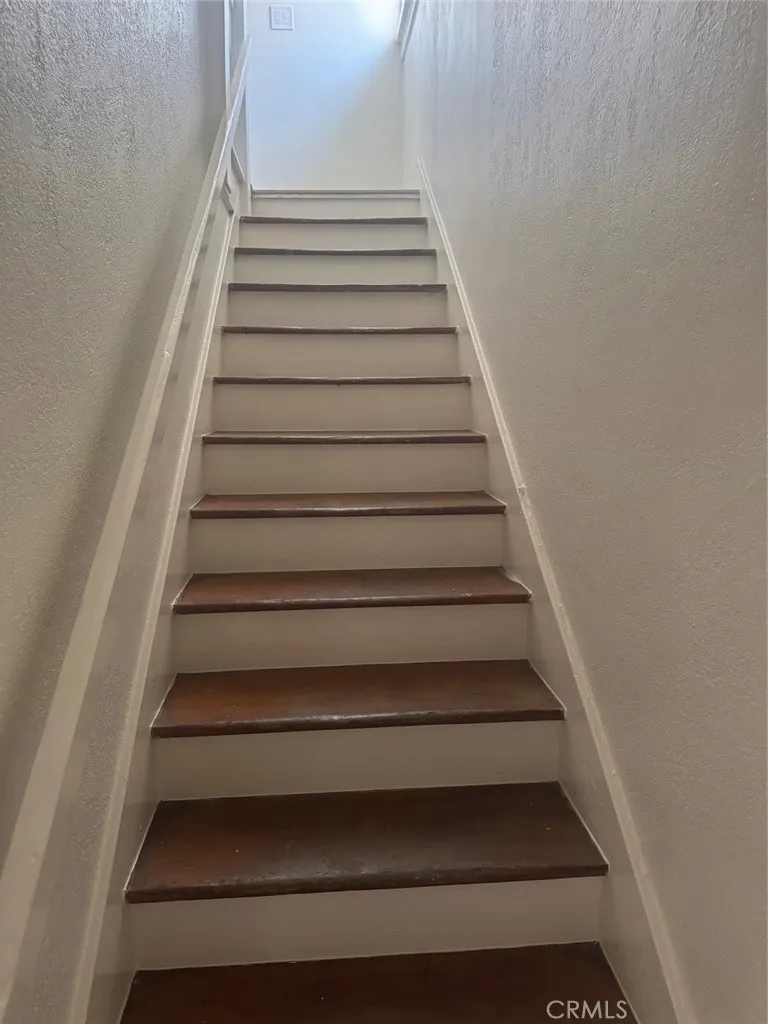 788 E 40th Place, Los Angeles, California 90011 home-pic-13