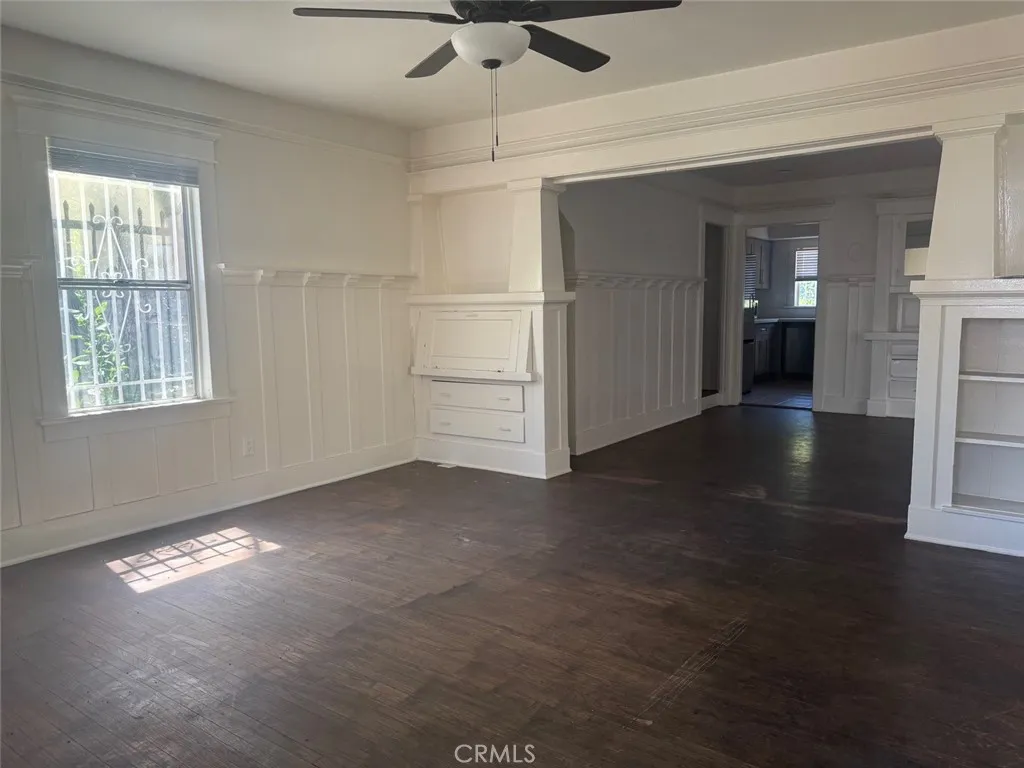 788 E 40th Place, Los Angeles, California 90011 home-pic-2