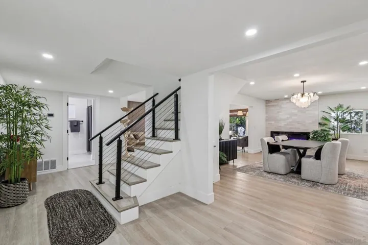 6020 College Ave, San Diego, California 92120