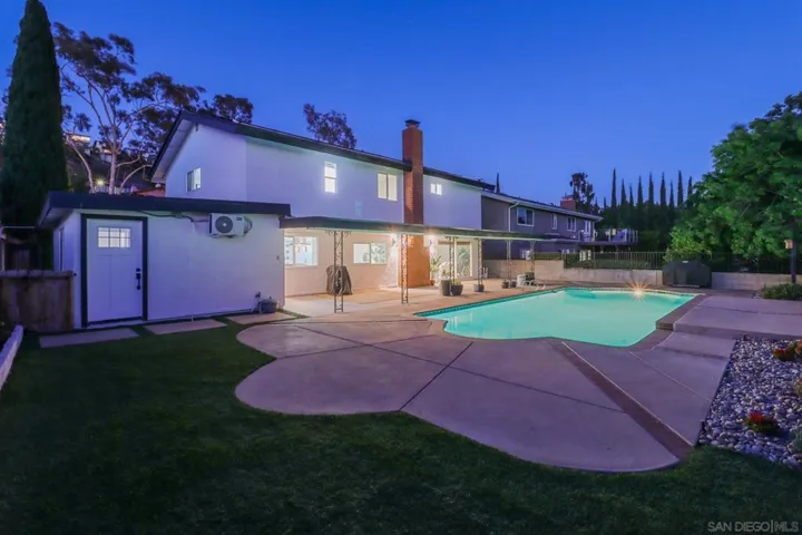 6020 College Ave, San Diego, California 92120