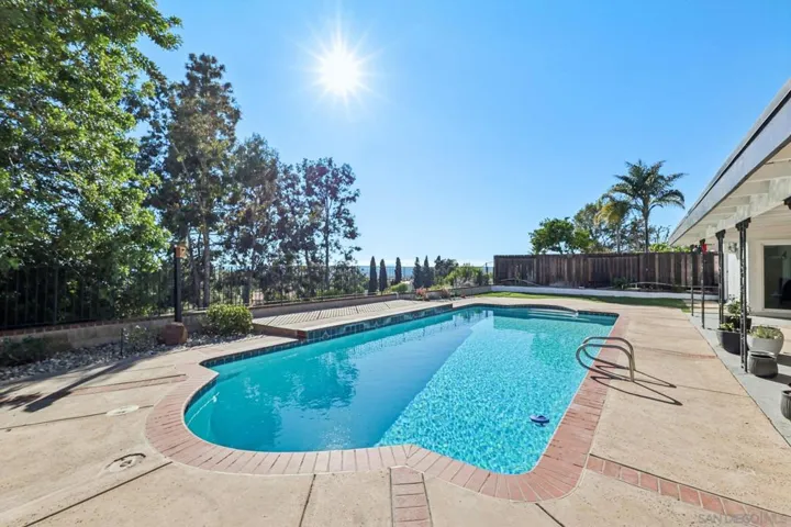 6020 College Ave, San Diego, California 92120
