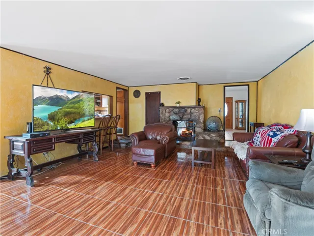 9961 Haddon Avenue, Arleta, California 91331