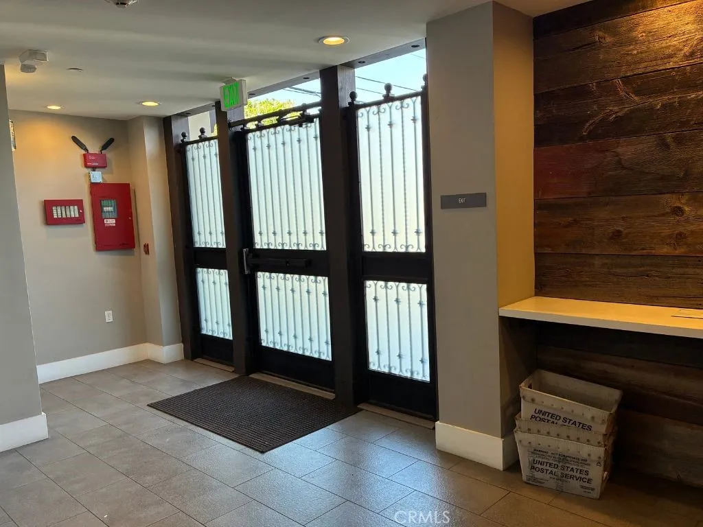 1817 Prosser Avenue 503, Los Angeles, California 90025 home-pic-28