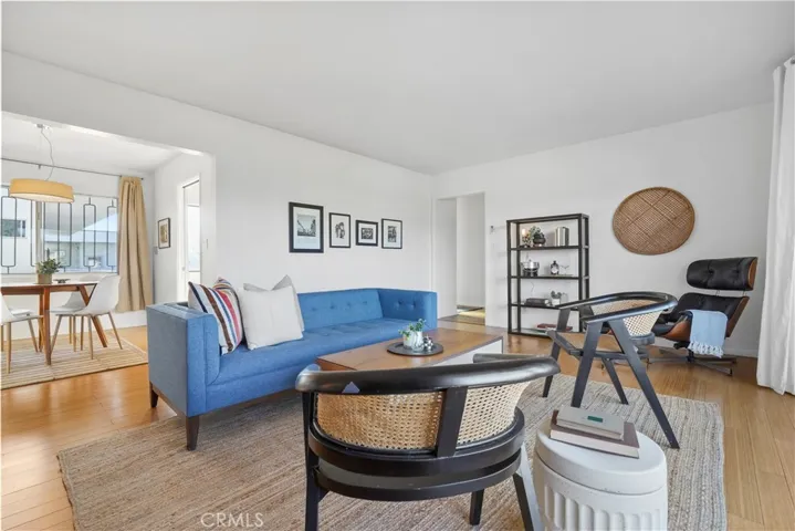 4343 Finley Avenue 36, Los Angeles, California 90027
