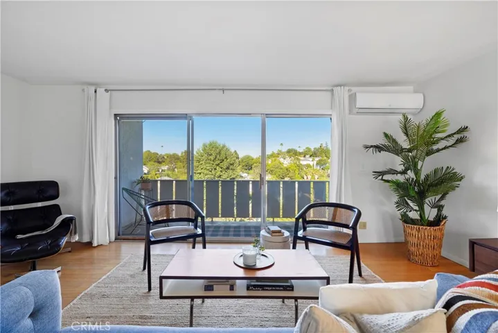 4343 Finley Avenue 36, Los Angeles, California 90027