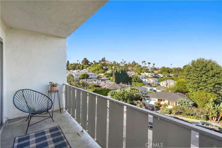 4343 Finley Avenue 36, Los Angeles, California 90027