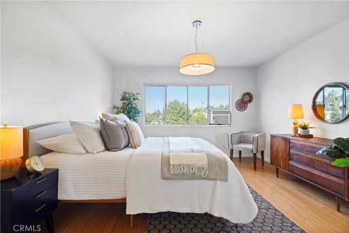 4343 Finley Avenue 36, Los Angeles, California 90027