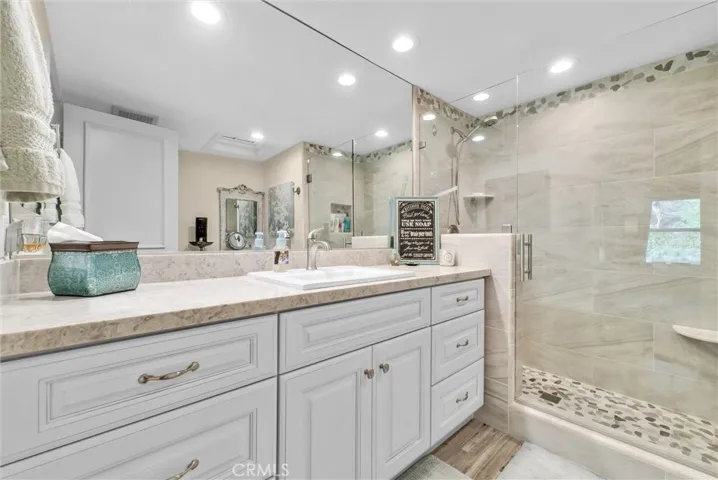 2nd primary bath