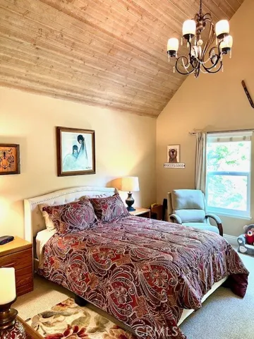 2nd primary bedroom