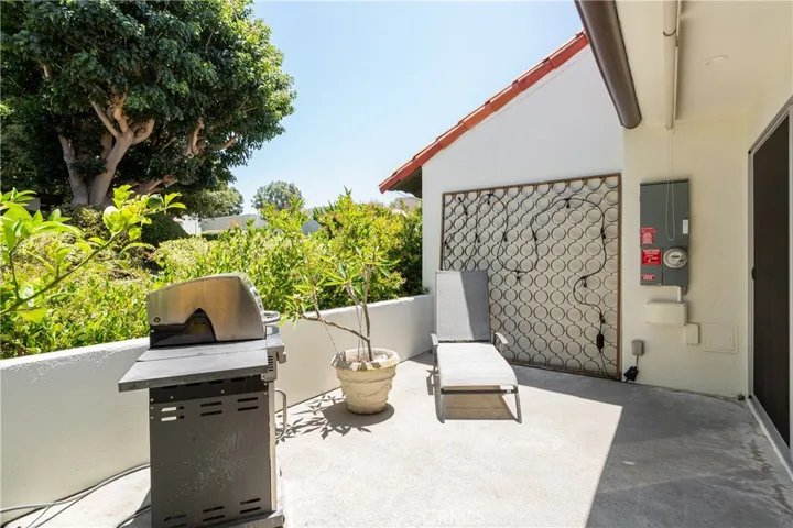 2012 Baja, Newport Beach, California 92660