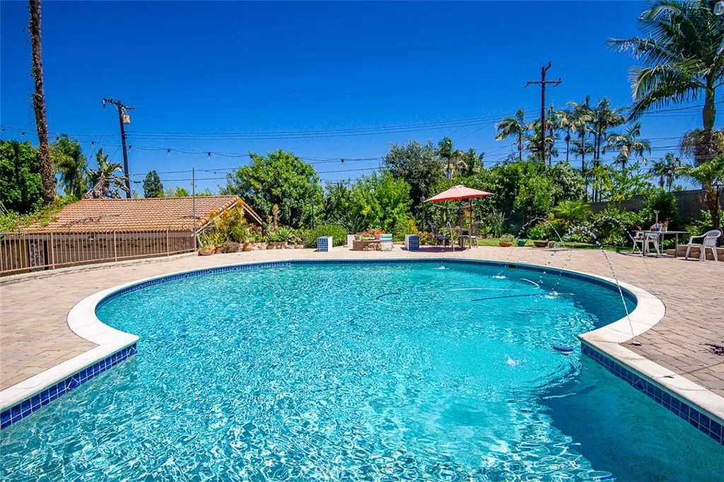 2960 Terraza Place, Fullerton, California 92835 home-pic-31