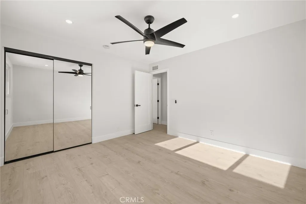 24362 Via Santa Clara, Mission Viejo, California 92692 home-pic-22