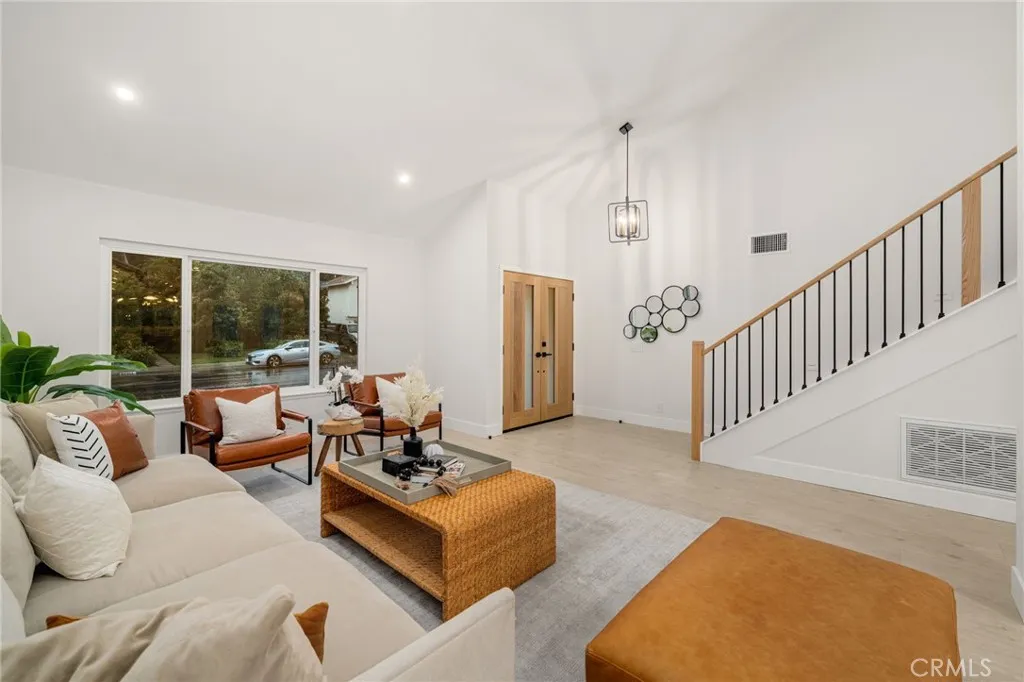 24362 Via Santa Clara, Mission Viejo, California 92692 home-pic-4