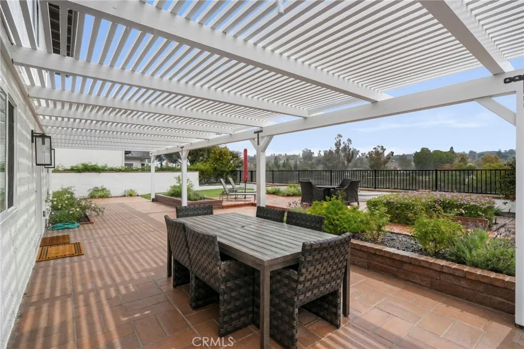 24362 Via Santa Clara, Mission Viejo, California 92692 home-pic-27
