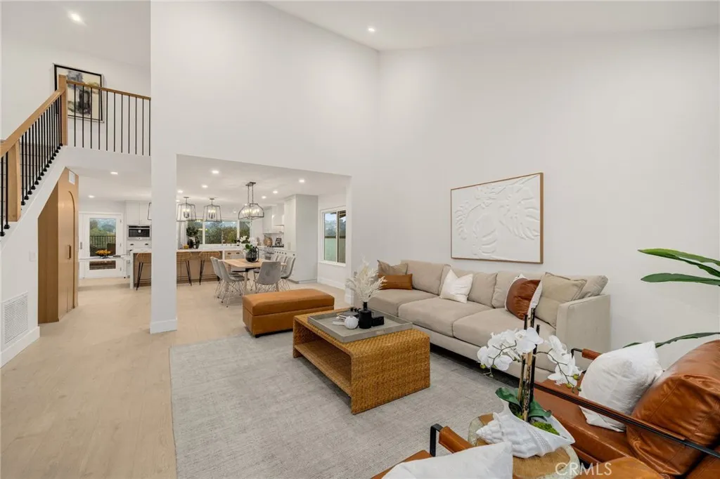 24362 Via Santa Clara, Mission Viejo, California 92692 home-pic-5