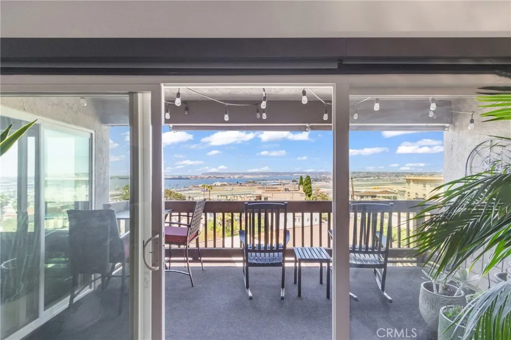 2960 Union Street 304, San Diego, California 92103 home-pic-32