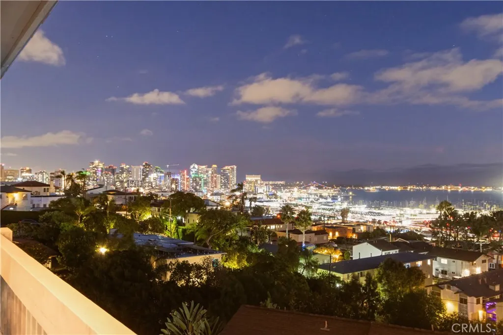 2960 Union Street 304, San Diego, California 92103 home-pic-0
