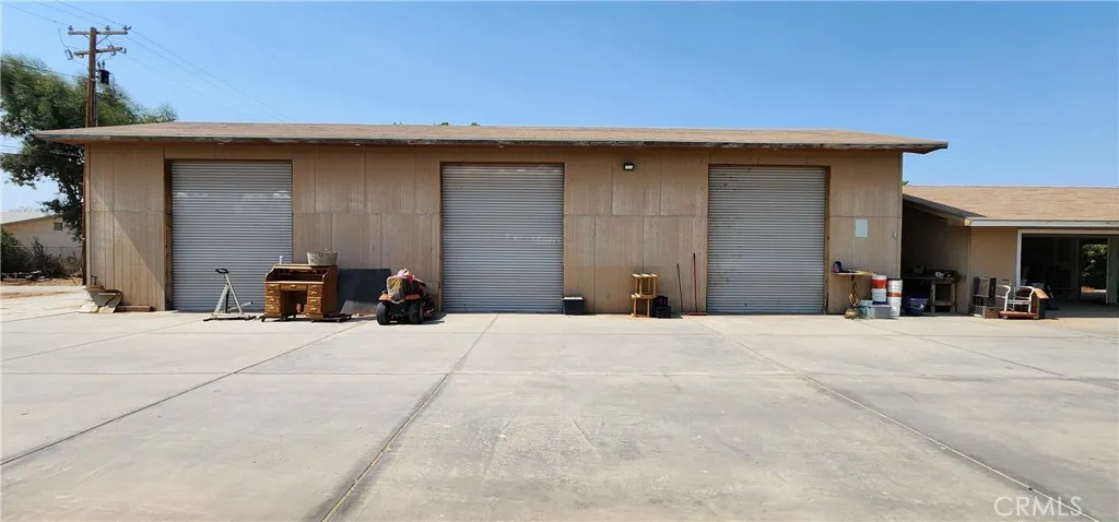Large RV garage/shop