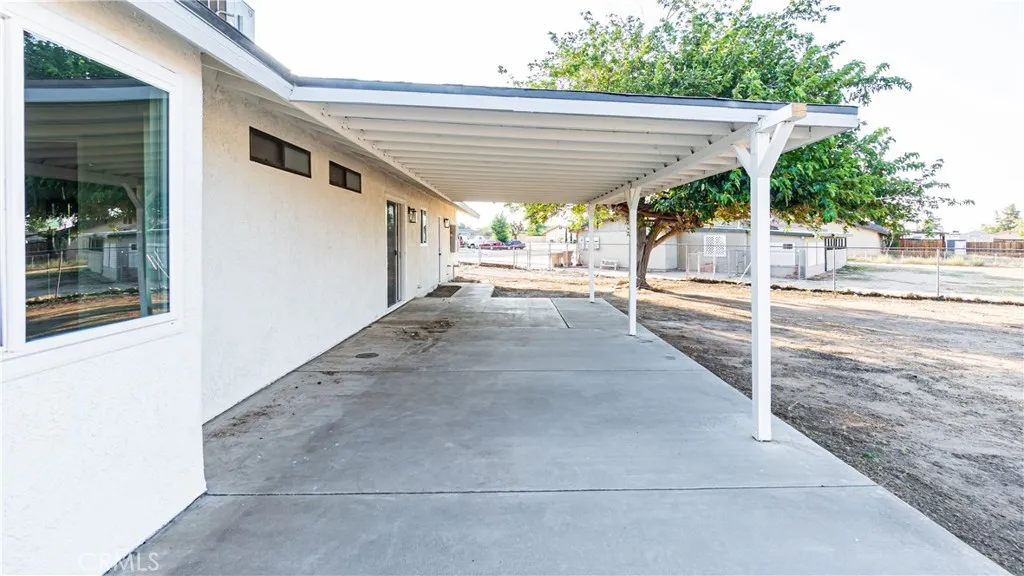 10219 Victor Avenue, Hesperia, California 92345 home-pic-17