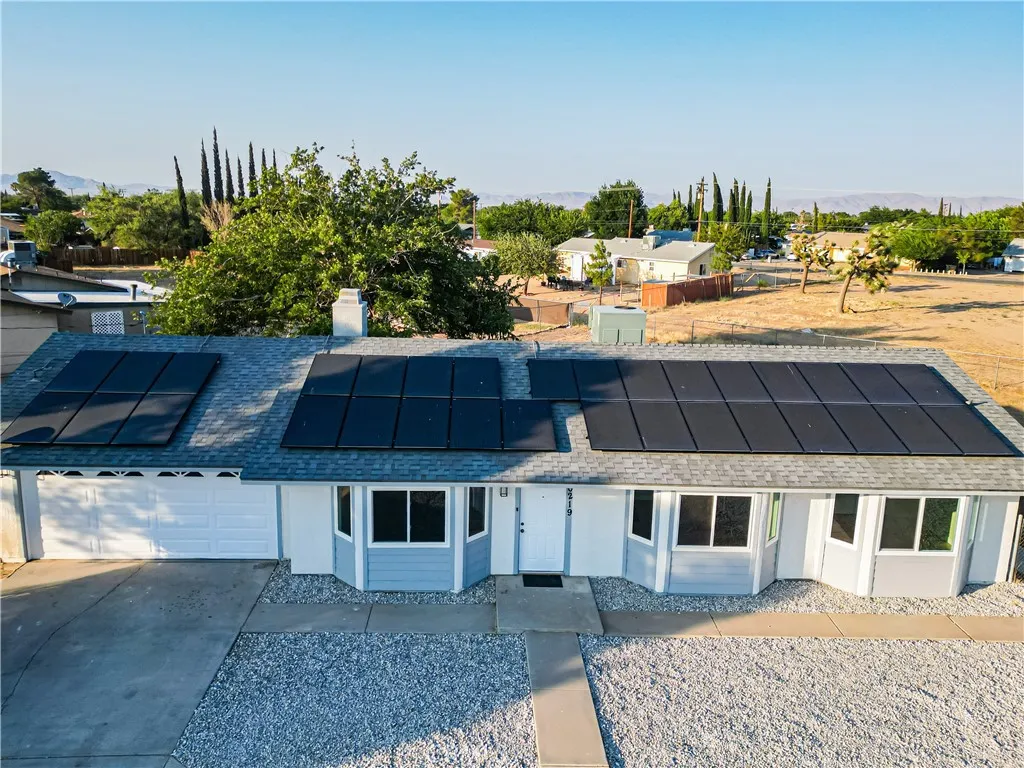 10219 Victor Avenue, Hesperia, California 92345 home-pic-24