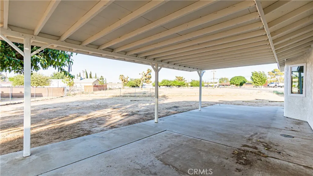 10219 Victor Avenue, Hesperia, California 92345 home-pic-16