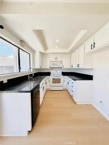 27939 Ridgebrook Court, Rancho Palos Verdes, California 90275