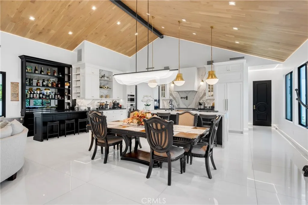 9509 Downey Avenue, Downey, California 90240 home-pic-7