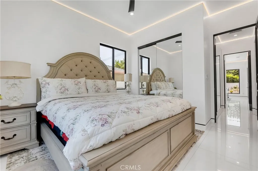 9509 Downey Avenue, Downey, California 90240 home-pic-24