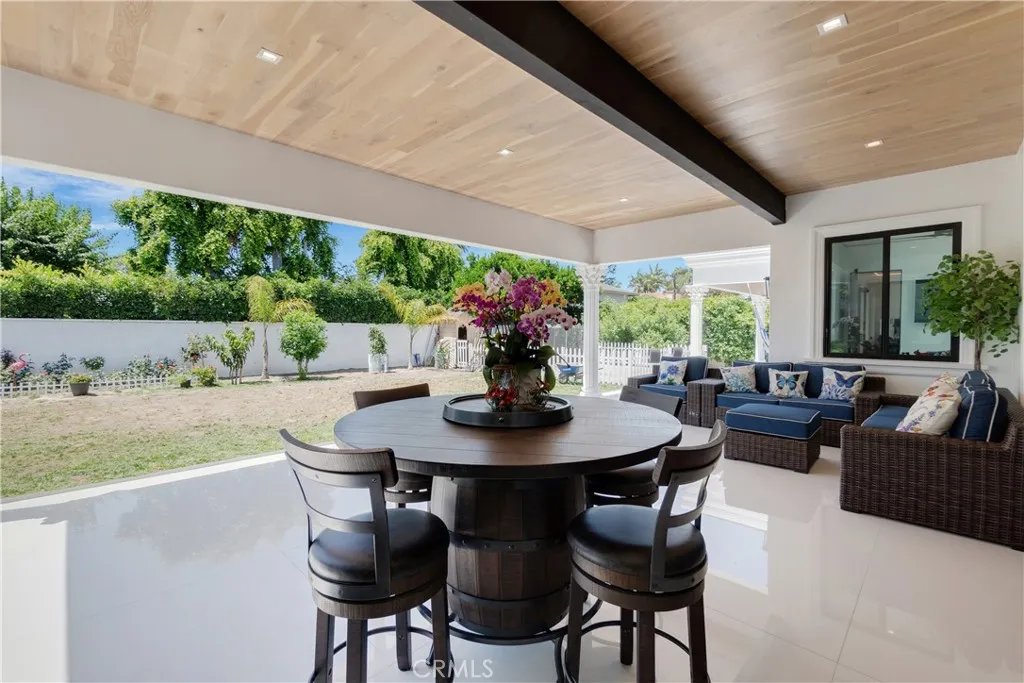 9509 Downey Avenue, Downey, California 90240 home-pic-32