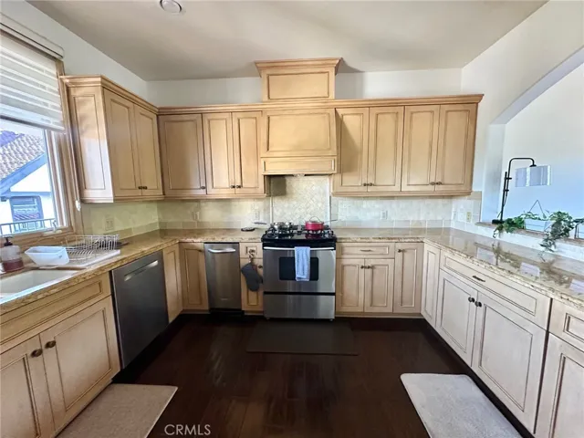 spacious kitchen