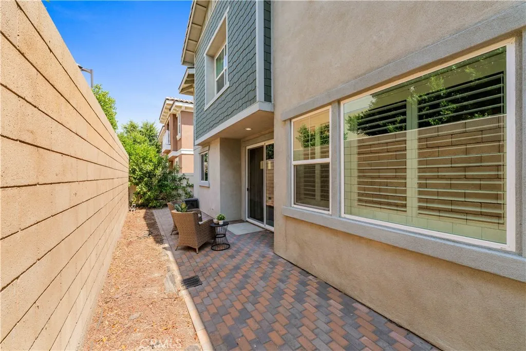 6952 Silverado Street, Chino, California 91710 home-pic-24