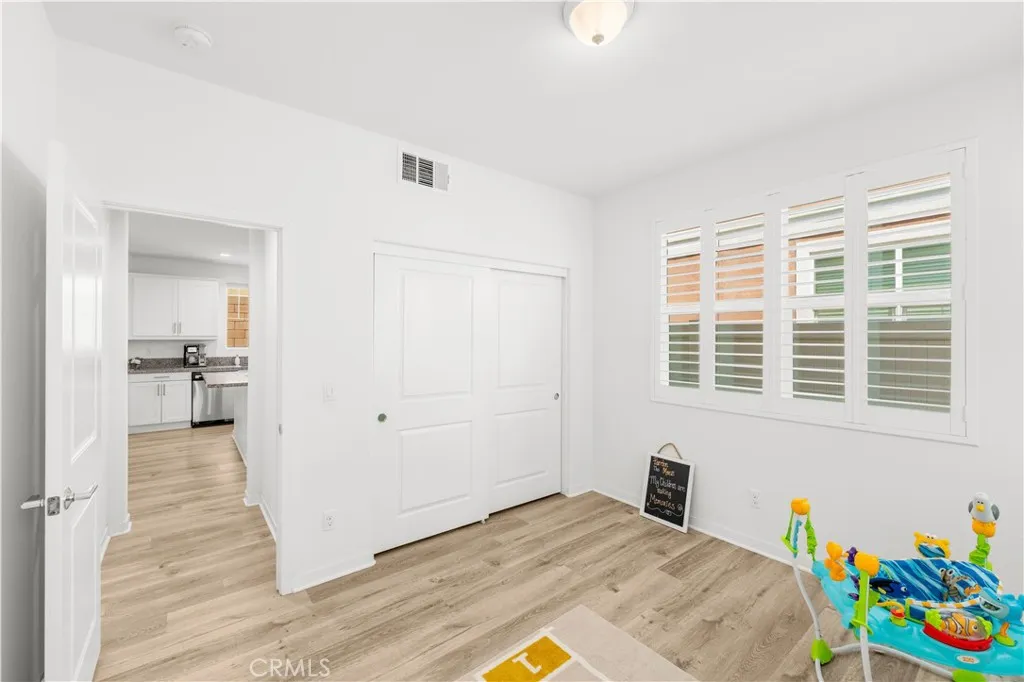 6952 Silverado Street, Chino, California 91710 home-pic-8