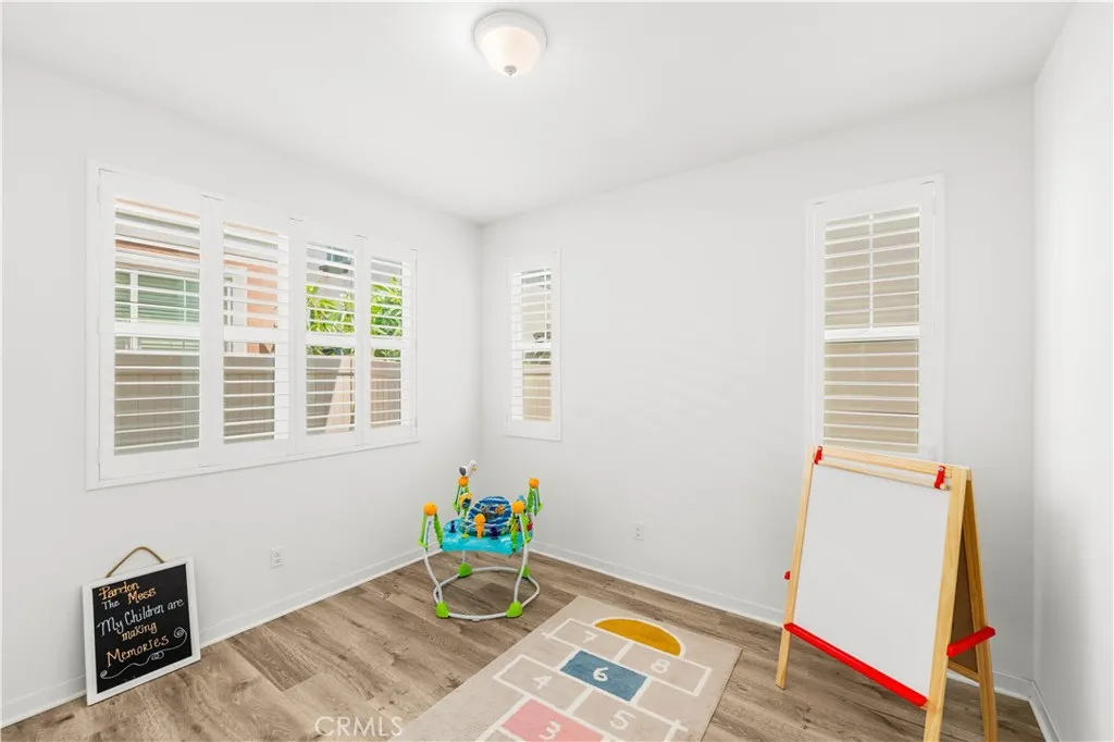 6952 Silverado Street, Chino, California 91710 home-pic-7