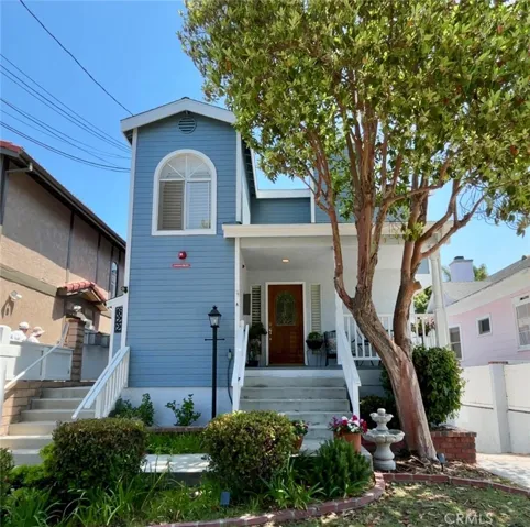 622 N Guadalupe Ave - as seen from the street.