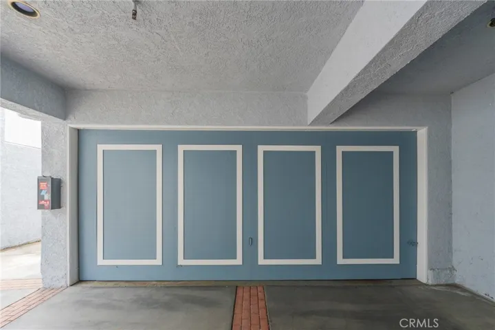 Garage door