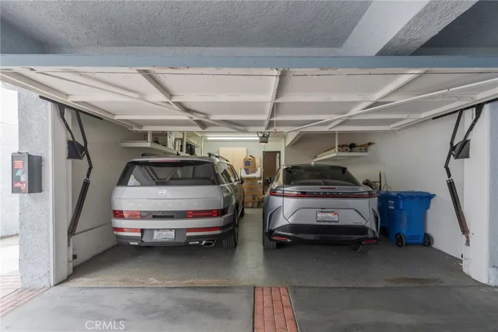 2 car garage actually fits two cars!