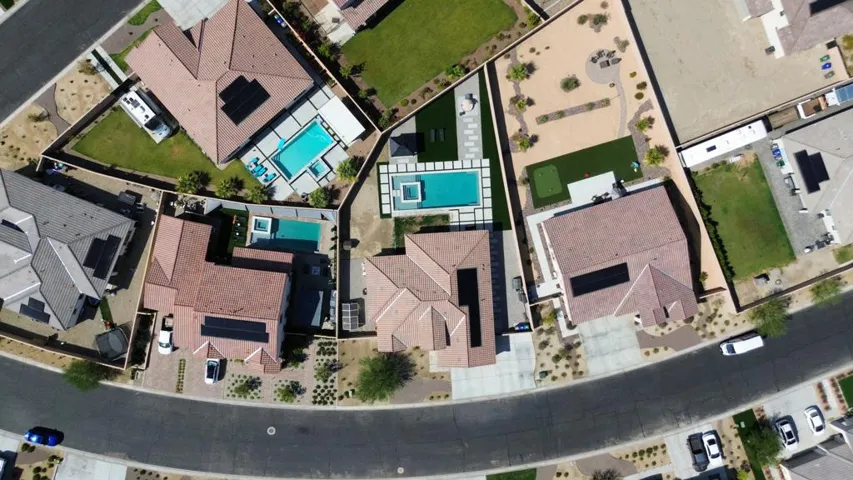 dji_fly_20250704_004342_467_175247947305