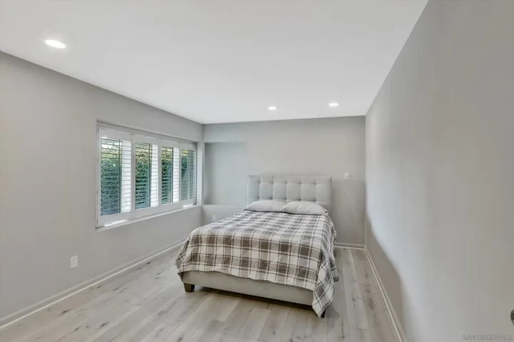 7804 Topaz Lake Ave., San Diego, California 92119