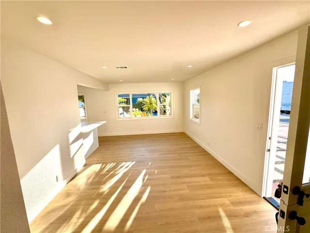 2064 Republic Avenue, Costa Mesa, California 92627