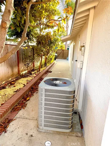2064 Republic Avenue, Costa Mesa, California 92627