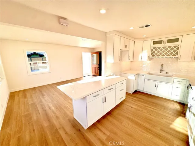 2064 Republic Avenue, Costa Mesa, California 92627
