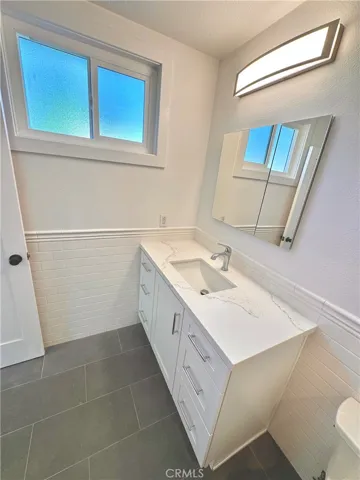 2064 Republic Avenue, Costa Mesa, California 92627