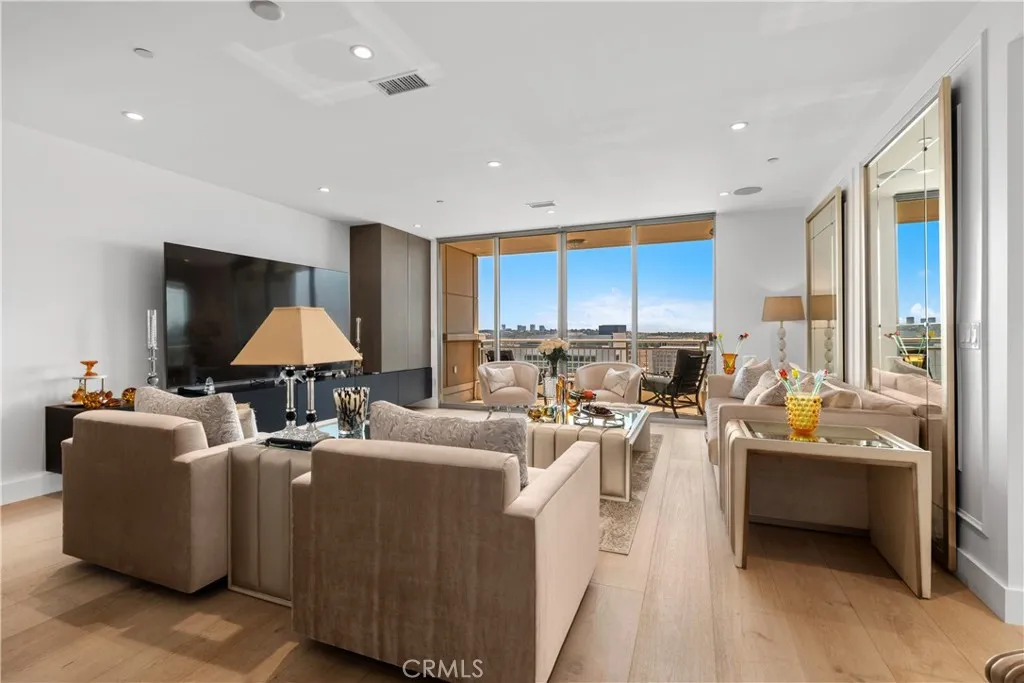 8145 Scholarship, Irvine, California 92612 home-pic-4