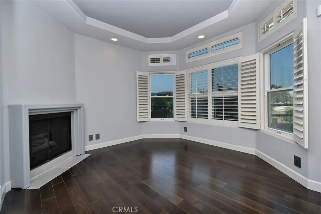 4230 Colfax Avenue 201, Studio City, California 91604 home-pic-3