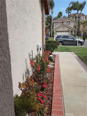 917 S Dylan Way, Anaheim Hills, California 92808