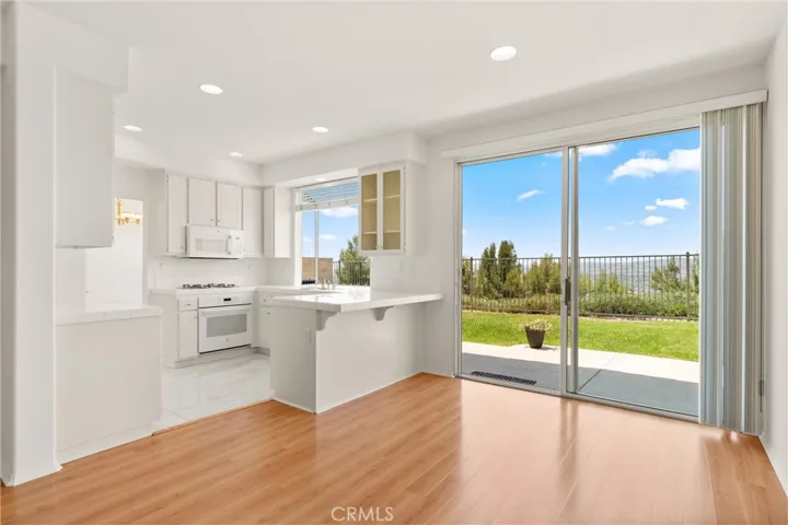 917 S Dylan Way, Anaheim Hills, California 92808