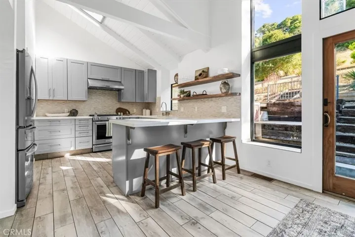 1963 Partridge Drive, San Luis Obispo, California 93405